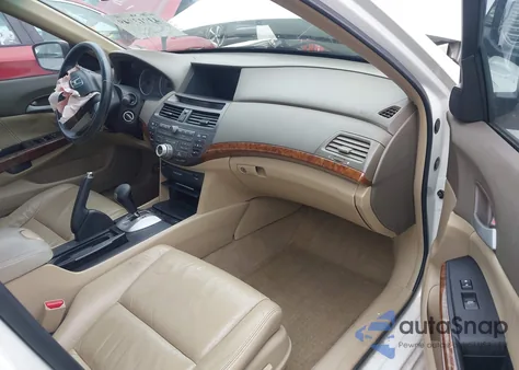 2009 Honda Accord 3.5 Ex-L from USA, damaged, VIN 1HGCP36859A046648